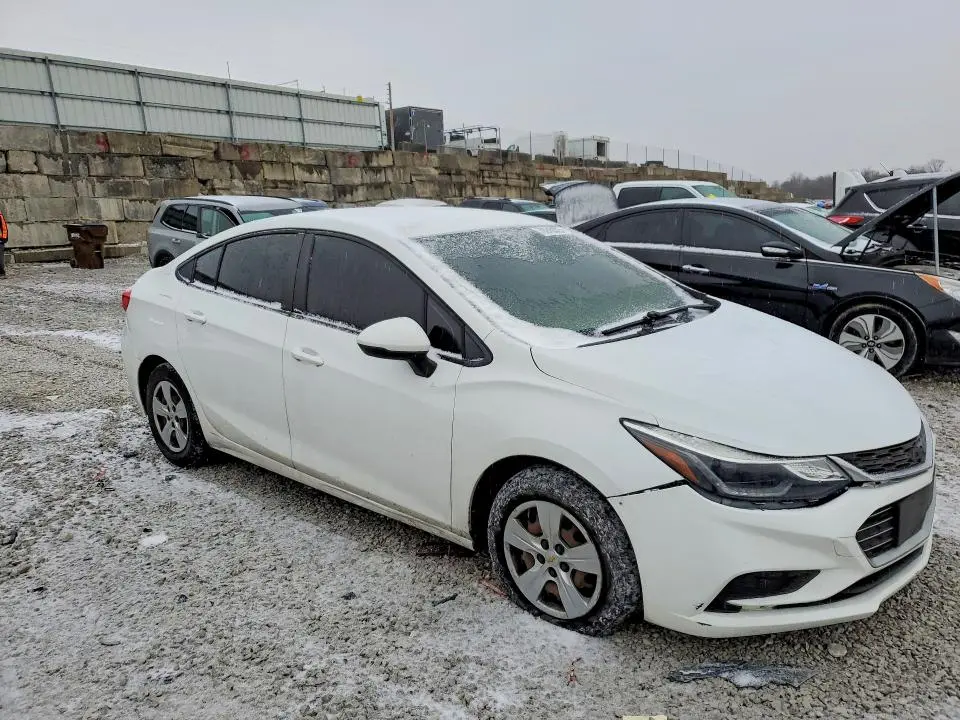 2018 CHEVROLET CRUZE LS  