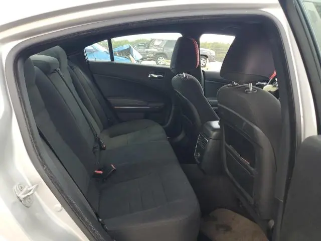 2012 DODGE CHARGER SE  