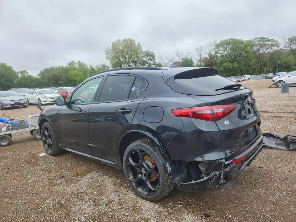 2023 ALFA ROMEO STELVIO TI  