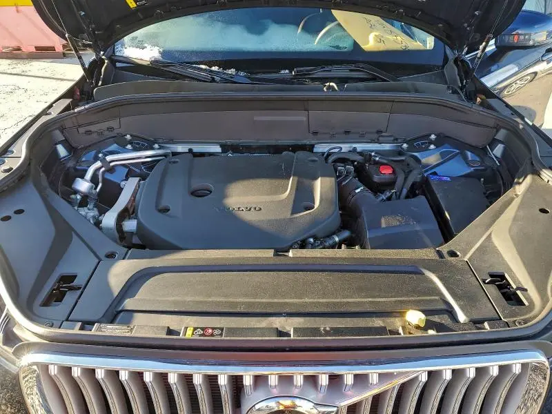 2025 VOLVO XC90 ULTRA  