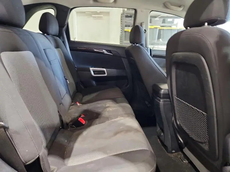 2015 CHEVROLET CAPTIVA LS  