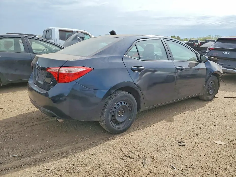 2019 TOYOTA COROLLA LE  