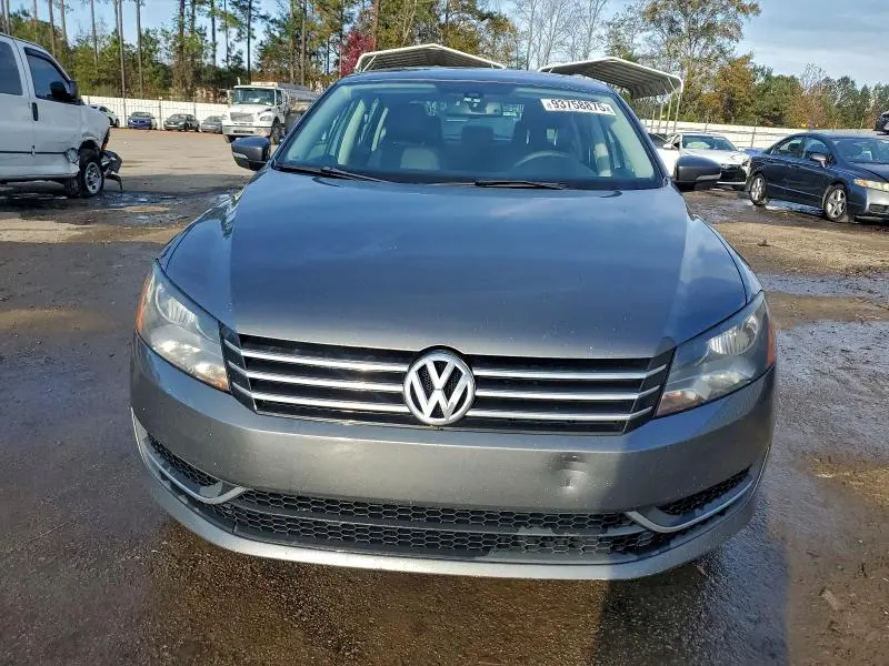 2014 VOLKSWAGEN PASSAT SE  