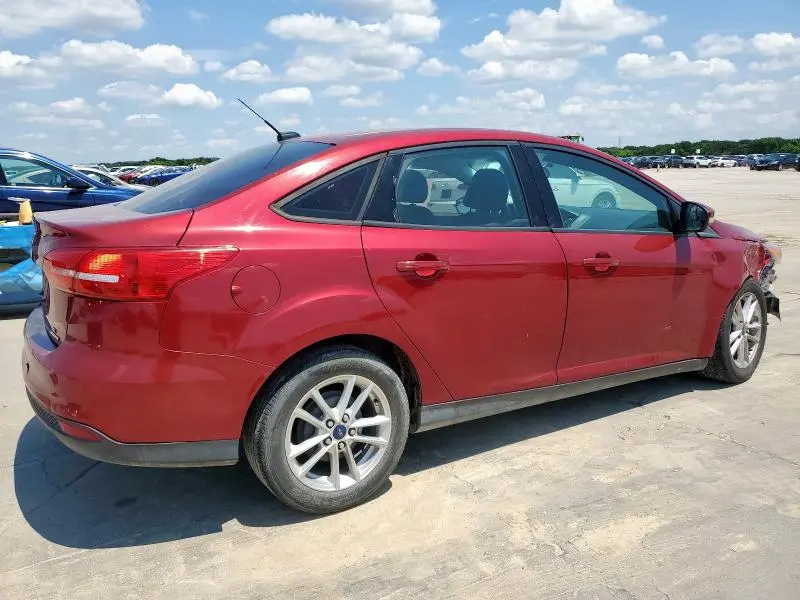 2015 FORD FOCUS SE  