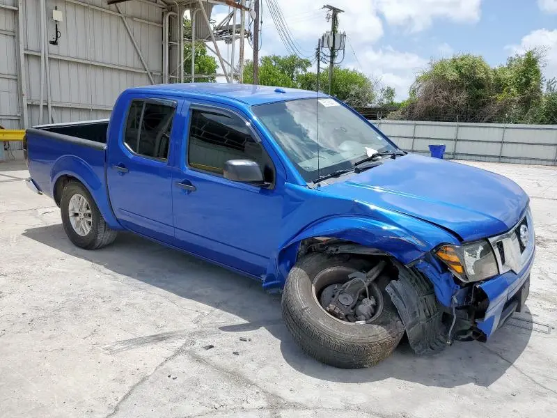 2015 NISSAN FRONTIER S  
