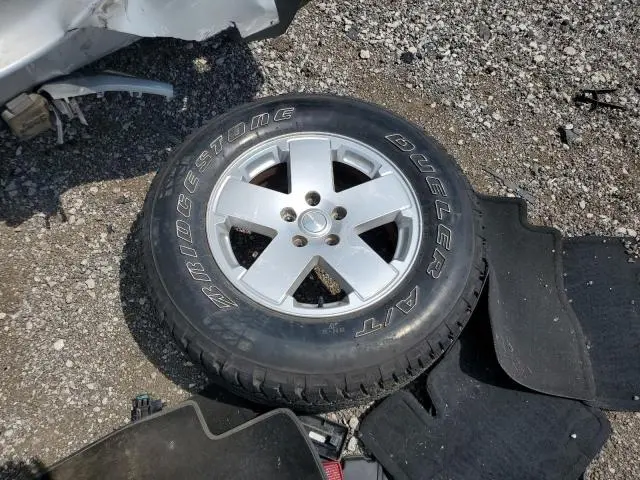 2010 JEEP WRANGLER UNLIMITED SAHARA  