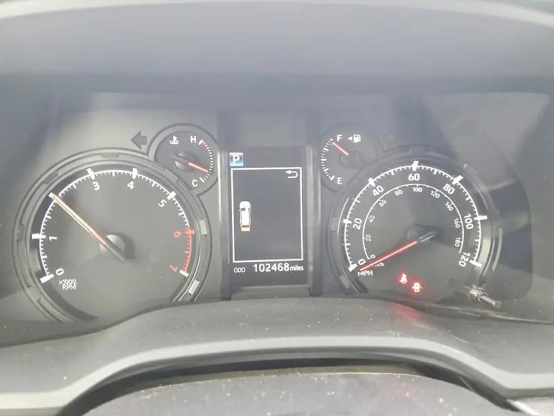 2020 TOYOTA 4RUNNER SR5  