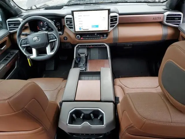 2025 TOYOTA TUNDRA CREWMAX PLATINUM  