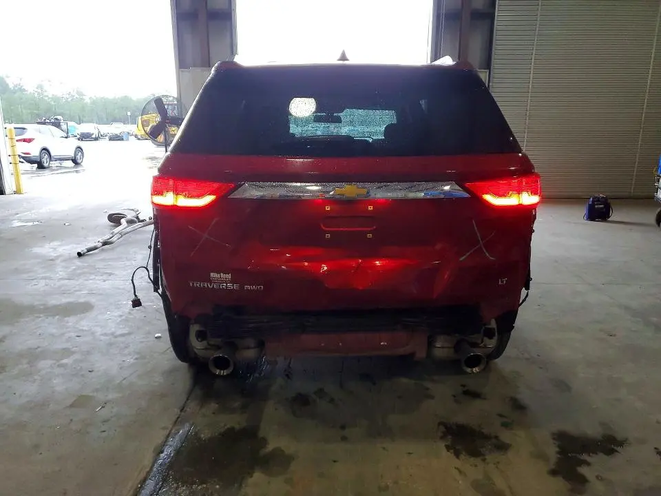 2018 CHEVROLET TRAVERSE LT  