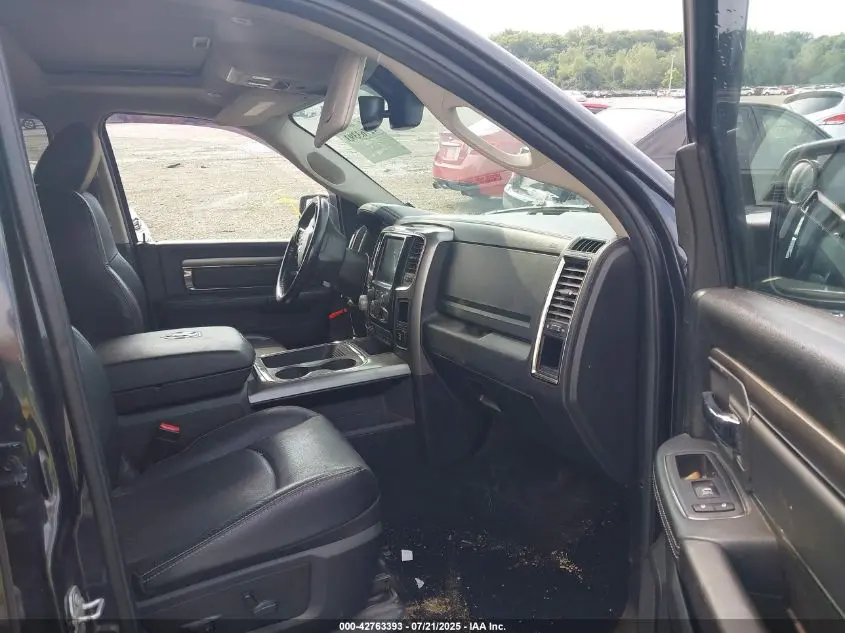 2017 RAM 1500 SPORT