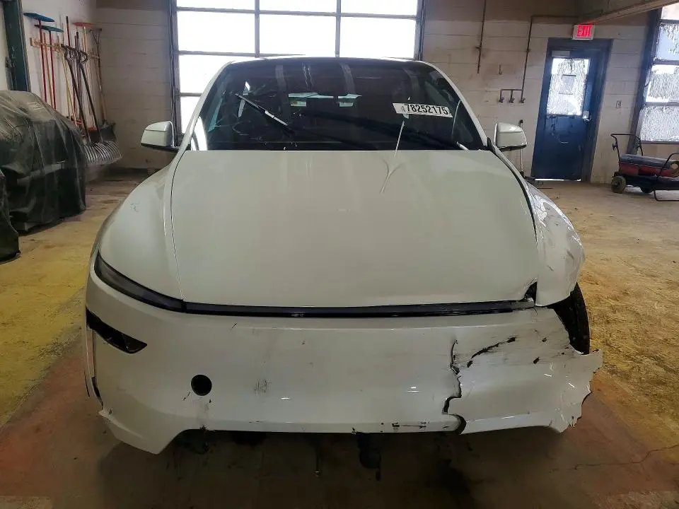 2026 TESL MODEL Y