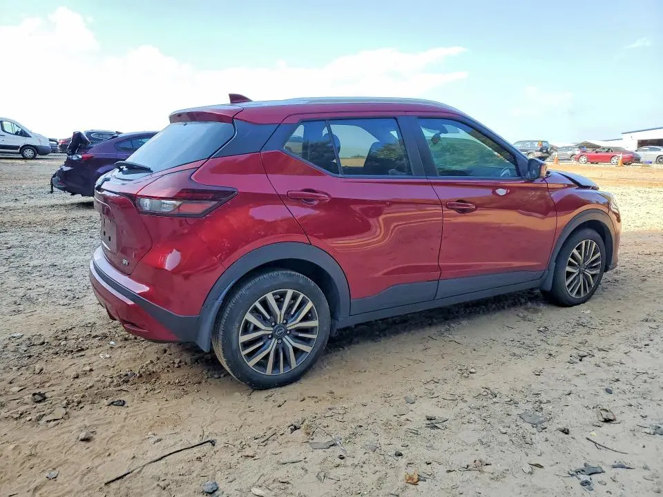 2023 NISSAN KICKS SV  