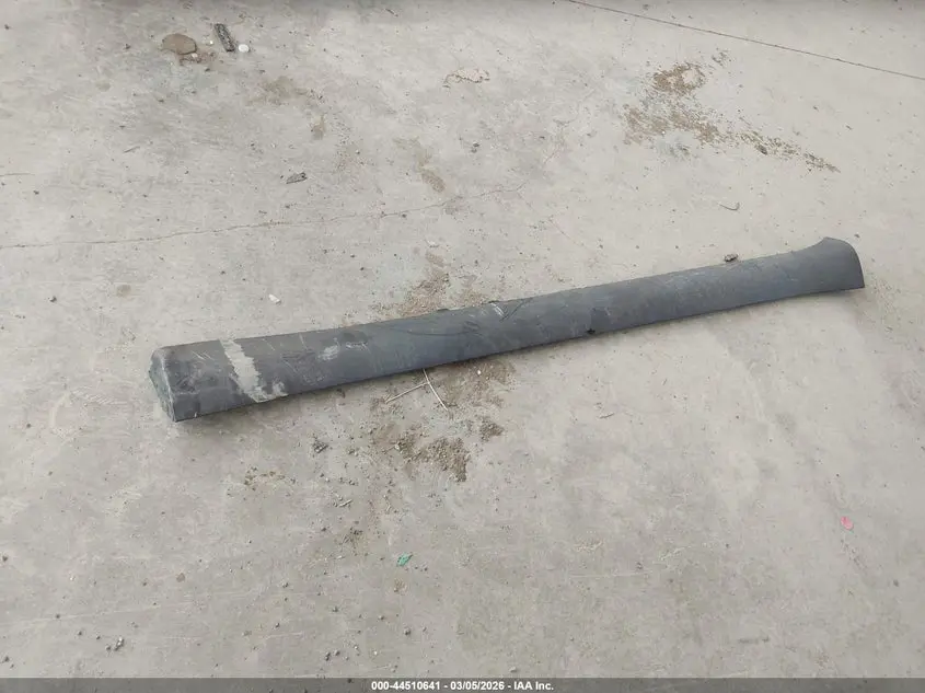 2024 TESLA MODEL Y LONG RANGE SINGLE MOTOR REAR-WHEEL DRIVE/RWD