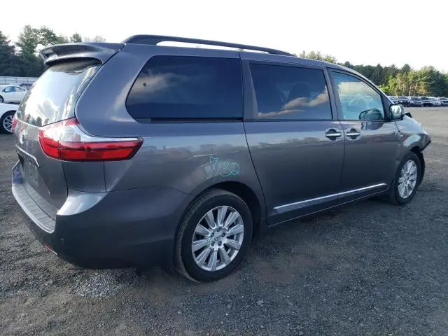 2017 TOYOTA SIENNA XLE