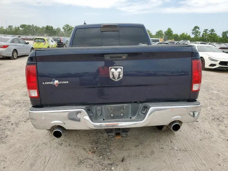 2015 RAM 1500 SLT  