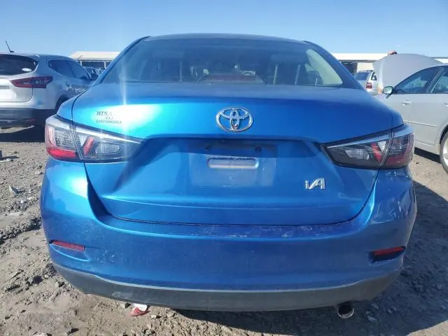 2017 TOYOTA YARIS IA   