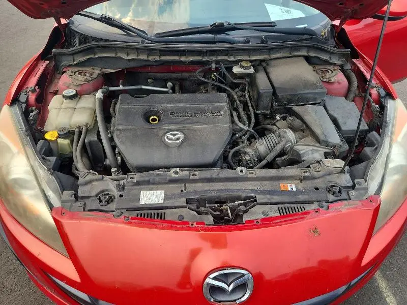 2011 MAZDA 3 S  