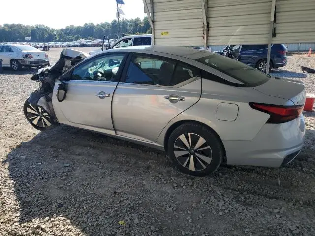 2022 NISSAN ALTIMA SV  