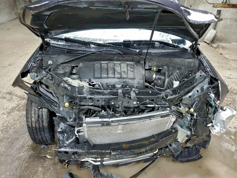 2017 CHEVROLET TRAVERSE LS  