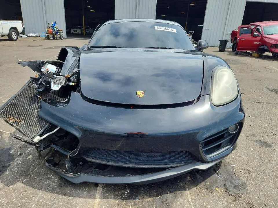 2016 PORSCHE CAYMAN   