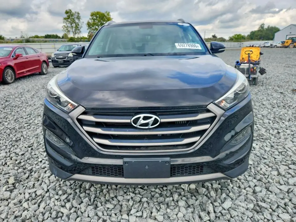 2016 HYUNDAI TUCSON SPORT  