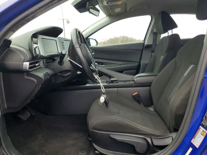 2021 HYUNDAI ELANTRA SEL  