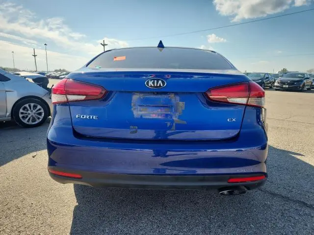 2017 KIA FORTE EX  