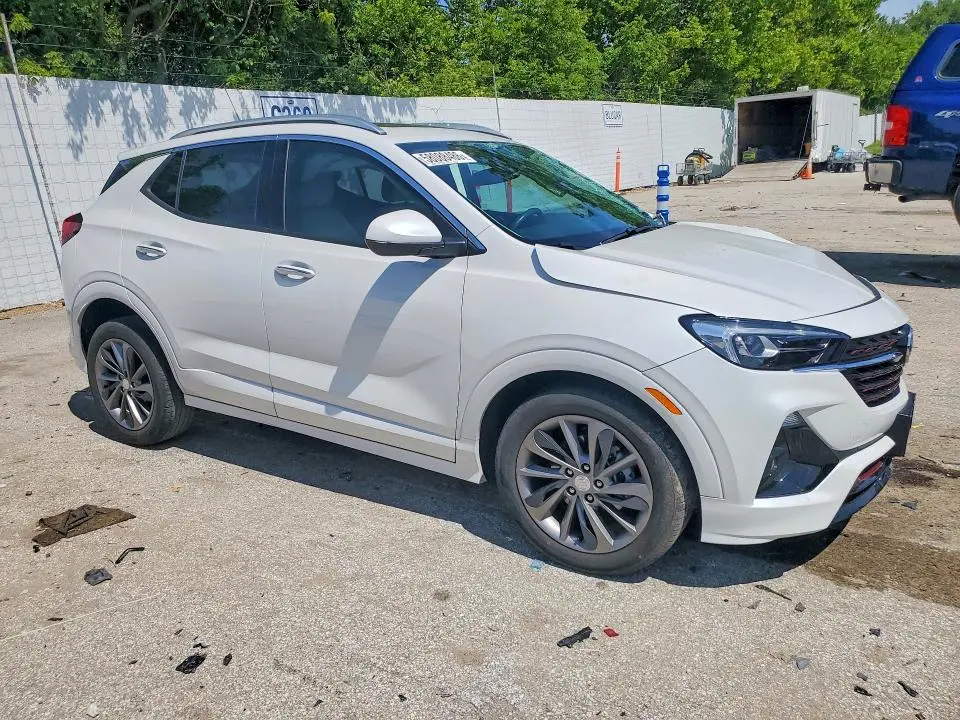 2022 BUICK ENCORE GX ESSENCE  
