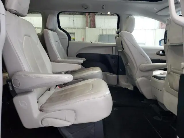 2019 CHRYSLER PACIFICA TOURING L PLUS  