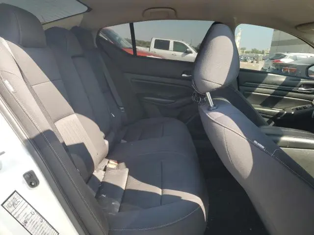 2021 NISSAN ALTIMA S