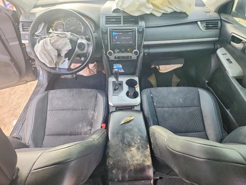2014 TOYOTA CAMRY SE  