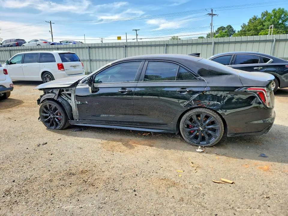 2021 CADILLAC CT4   