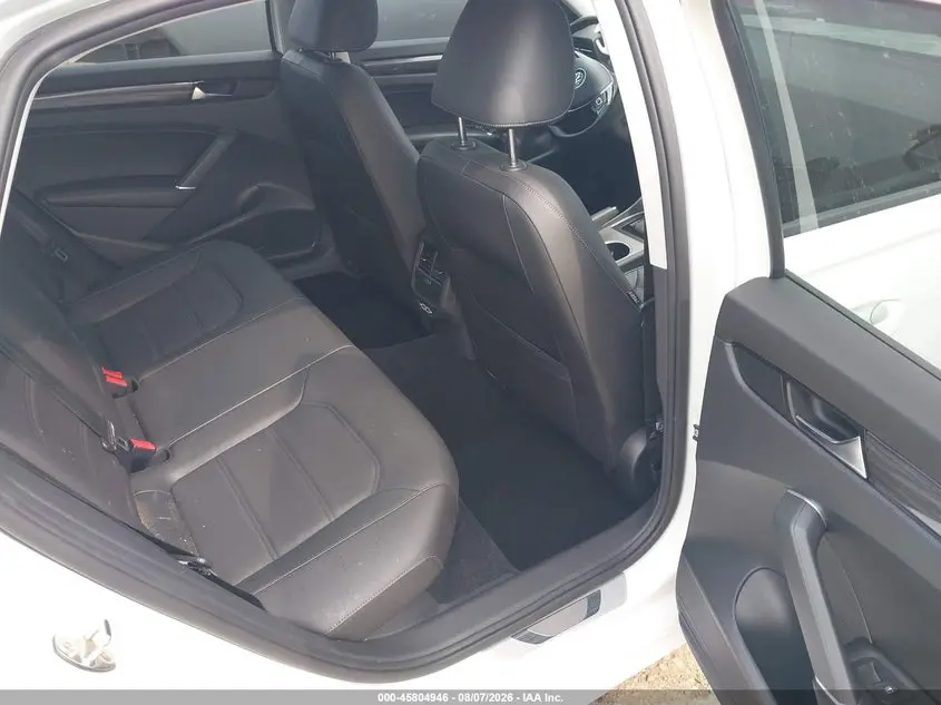2020 VOLKSWAGEN PASSAT 2.0T R-LINE