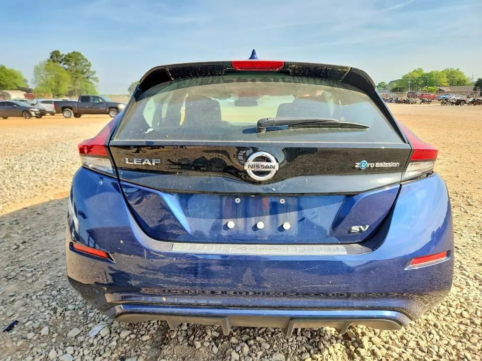 2019 NISSAN LEAF SV  