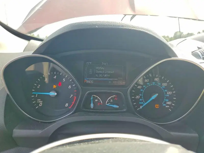 2016 FORD ESCAPE SE  