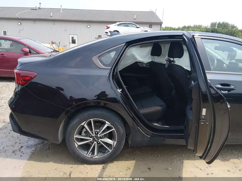 2022 KIA FORTE LXS