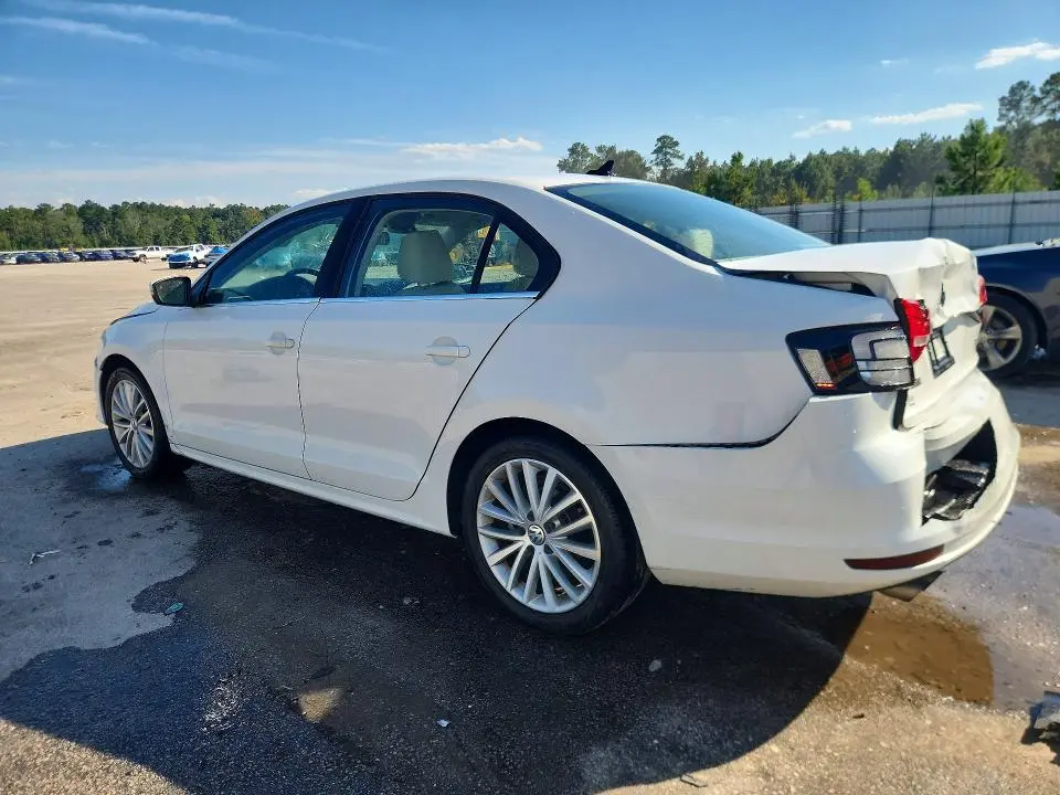 2016 VOLKSWAGEN JETTA SEL  