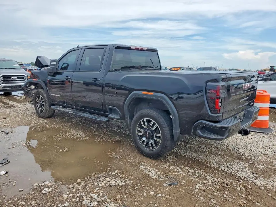 2021 GMC SIERRA K2500 AT4  