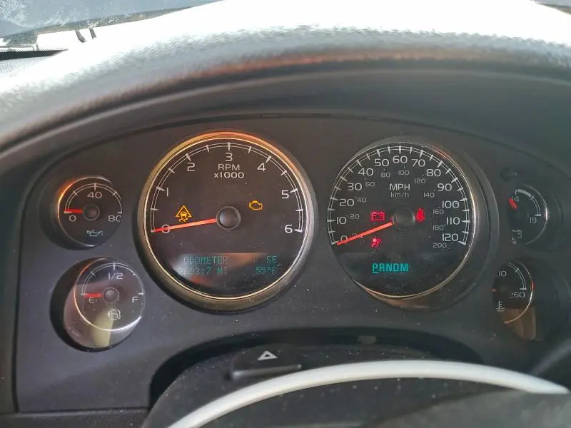 2011 CHEVROLET SUBURBAN K1500 LT  