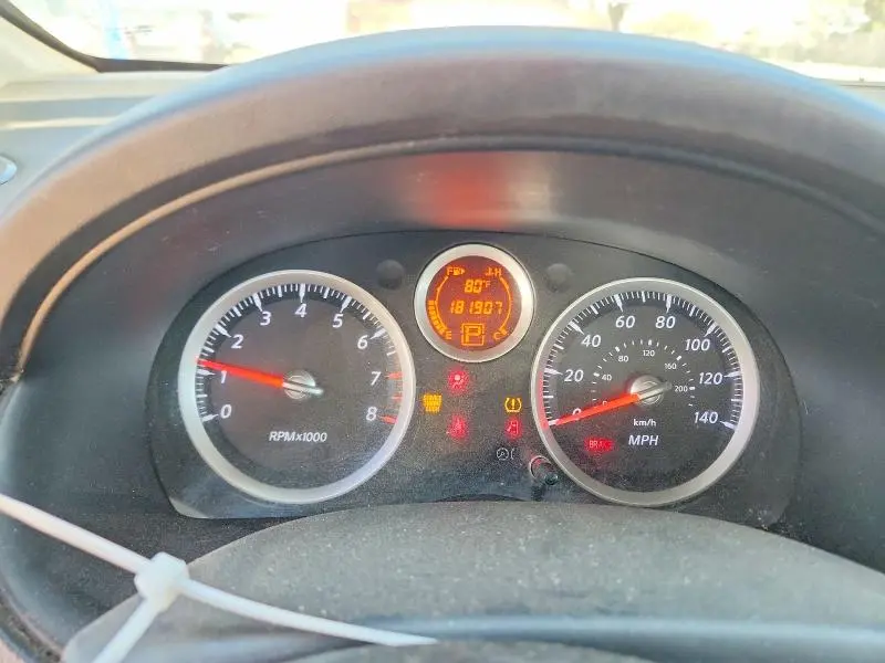 2011 NISSAN SENTRA 2.0  