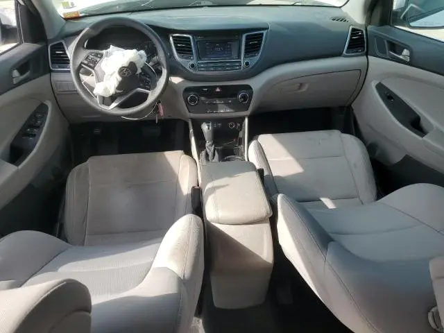 2018 HYUNDAI TUCSON SE  