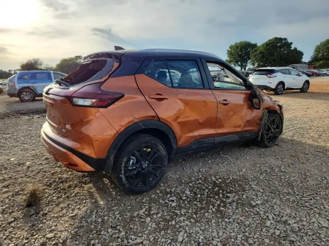 2024 NISSAN KICKS SV  