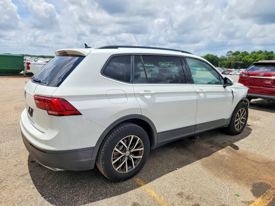 2021 VOLKSWAGEN TIGUAN S  