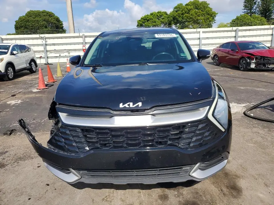 2023 KIA SPORTAGE EX  