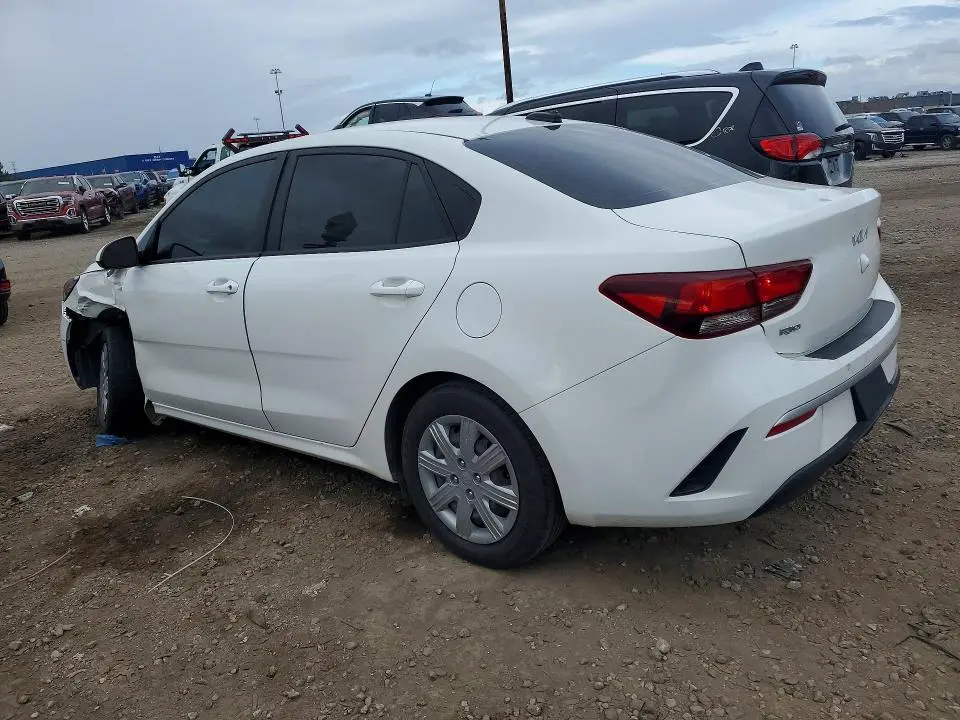 2022 KIA RIO LX  