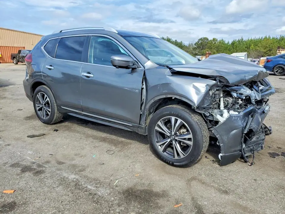 2018 NISSAN ROGUE SL  