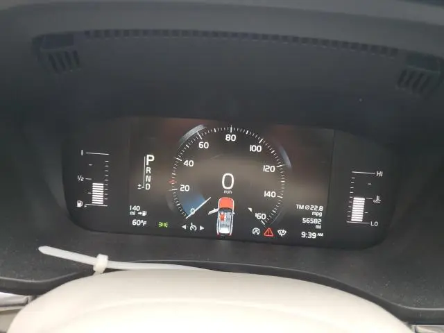 2019 VOLVO XC60 T5 MOMENTUM