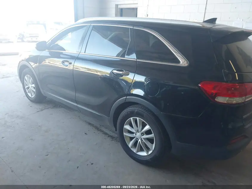 2016 KIA SORENTO LX
