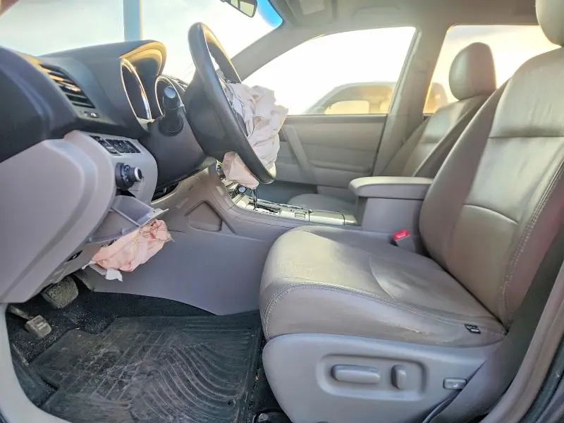 2013 TOYOTA HIGHLANDER HYBRID  