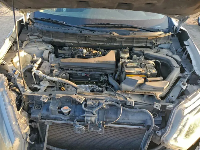 2014 NISSAN ROGUE S  